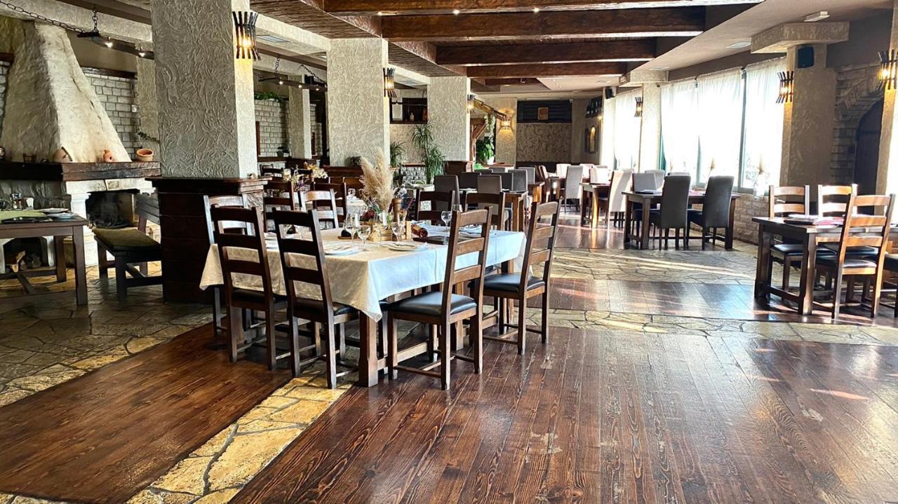 Hotel Olimpija Plus Херцег-Новий Екстер'єр фото