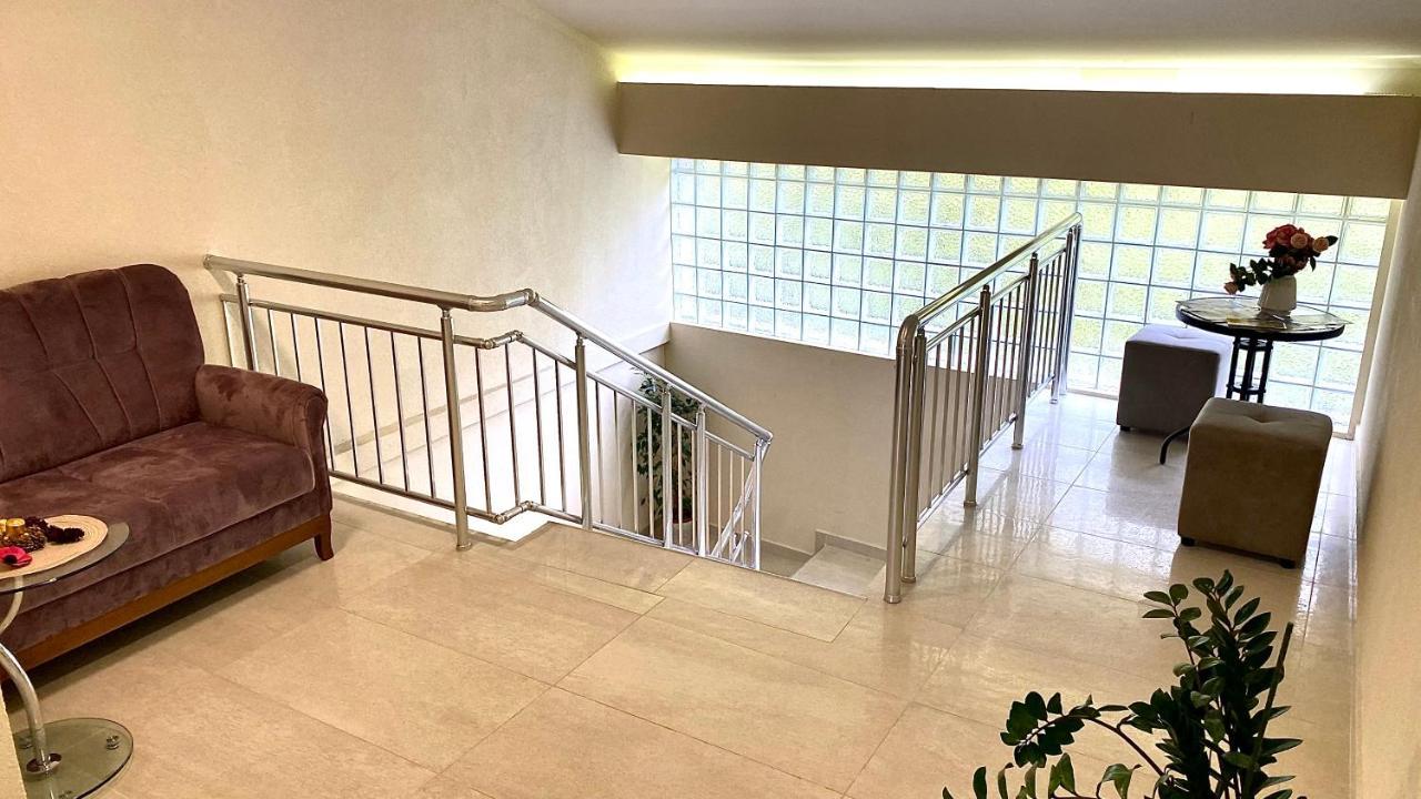 Hotel Olimpija Plus Херцег-Новий Екстер'єр фото