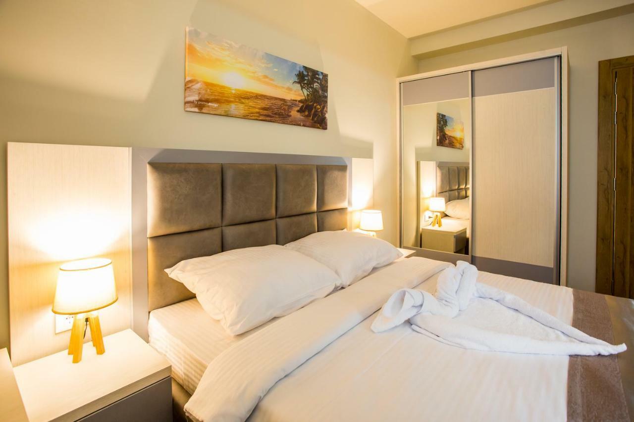 Hotel Olimpija Plus Херцег-Новий Екстер'єр фото