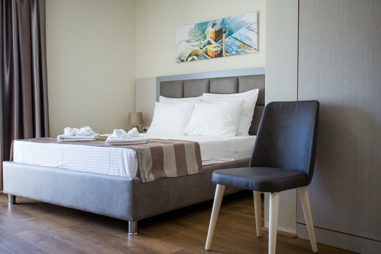 Hotel Olimpija Plus Херцег-Новий Екстер'єр фото